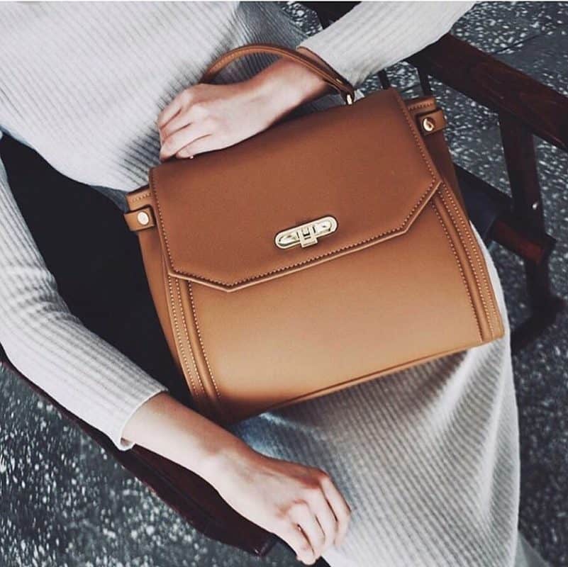 Zoa cosmétiques vetements accesoires vegan sac à main alexandra K