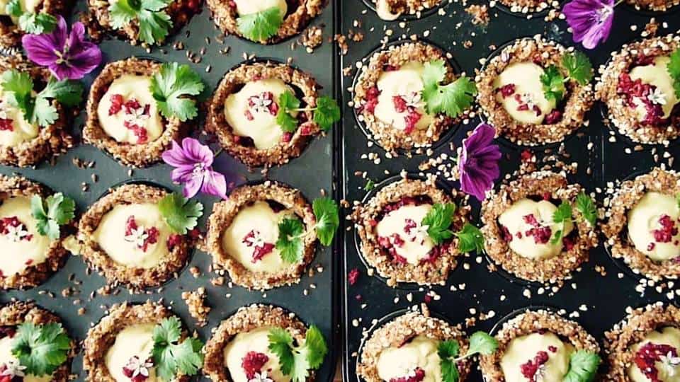 Alchemist Garden Amsterdam restaurant vegan cru crusine rawfood netherlands petits fours