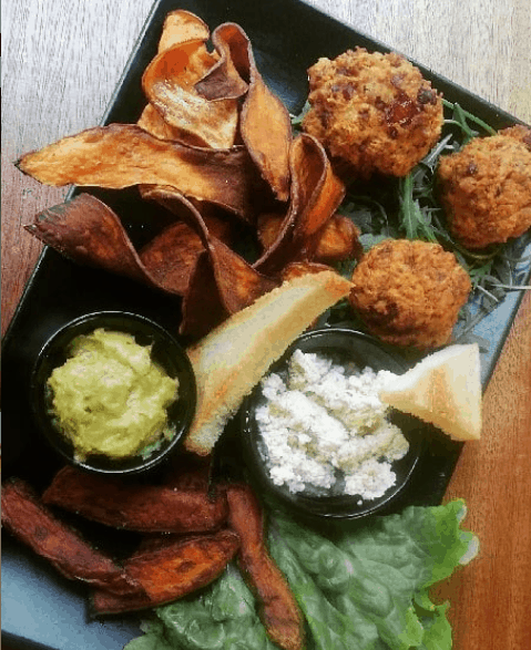 Au nouveau monde brasserie pub vegan vegetal bio bordeaux .jpg