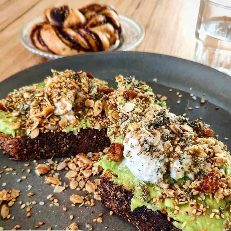 Grounded restaurant coffe shop café paris vegan végé friendly avocado toast
