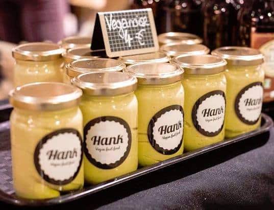 Hank Vegan Burger Lyon restaurant végétal veganaise