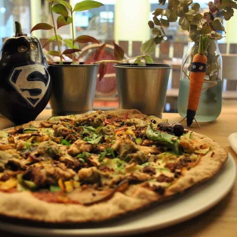Hape Lyon Pizzas locales de saison vegan friendly Pouvoir des plantes pizza végétale