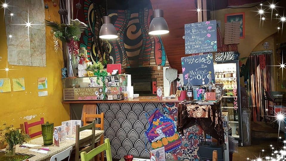 Le jardin des pentes pizzeria vegan friendly Lyon déco