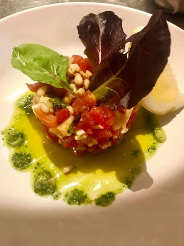 Le mouton danse restaurant options vegan friendly Lyon tartare de tomate